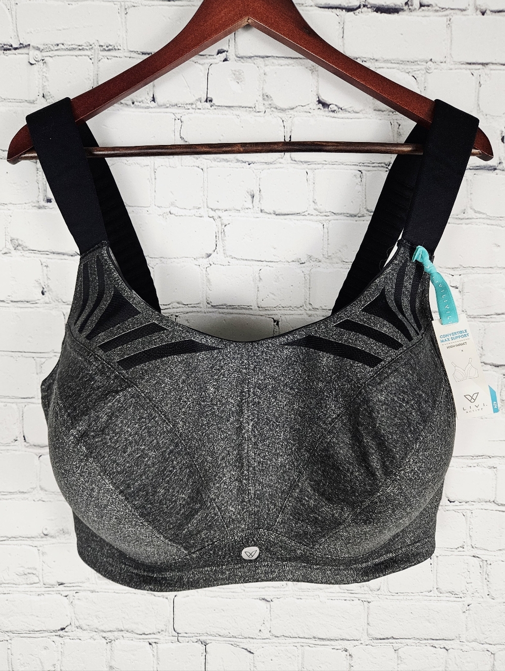 LIVI ACTIVE | molded cup underwire high-impact full coverage sports bra